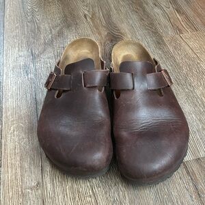 Birkenstock Boston Men’s Size 43 *very lightly worn*